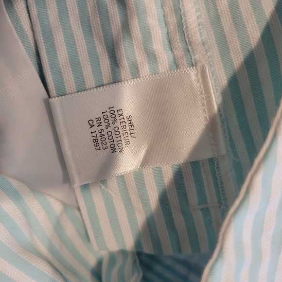 Banana Republic 0 Ryan Fit Light Blue & White Stripes Shorts Seersucker 2 Button - Picture 5 of 5